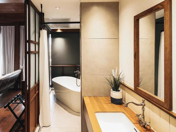 Chann Bangkok Noi : photo 3 de la chambre suite