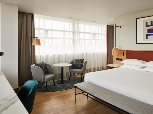Manchester Marriott Hotel Piccadilly : photo 1 de la chambre suite junior lit king-size - vue panoramique sur ville