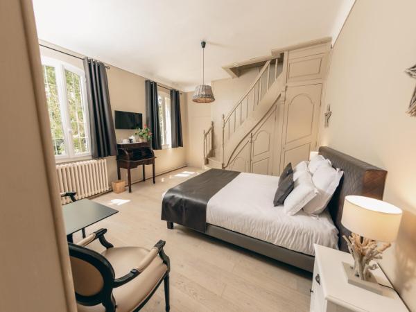 Auberge de la Treille - Chambres d'Hôtes : photo 2 de la chambre chambre familiale