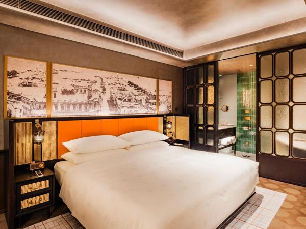 Hotel Central Macau : photo 2 de la chambre chambre double deluxe avec balcon