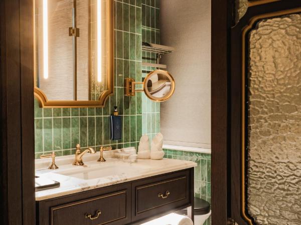 Hotel Central Macau : photo 5 de la chambre chambre double deluxe avec balcon