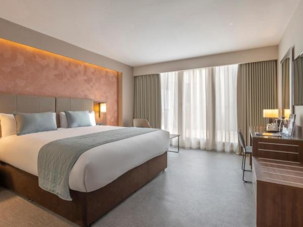 Riu Plaza The Gresham Dublin : photo 2 de la chambre hébergement lit king-size supérieur deluxe avec terrasse