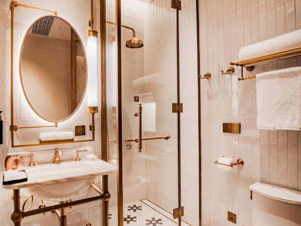 Hotel Central Macau : photo 3 de la chambre chambre lits jumeaux standard