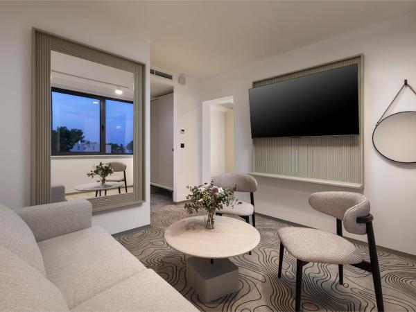 SeeSea Hotel : photo 1 de la chambre suite junior - vue sur jardin