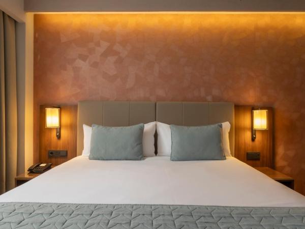 Riu Plaza The Gresham Dublin : photo 8 de la chambre suite junior