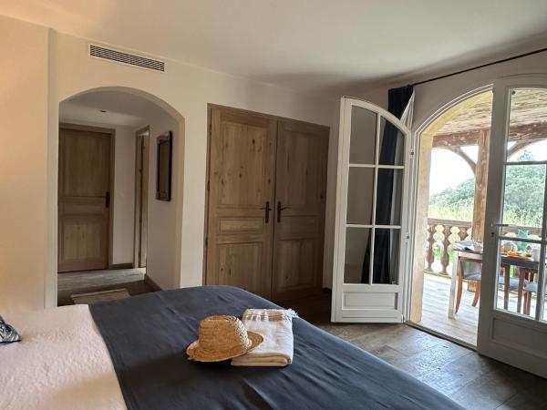 Le Clos des Sept Palmiers : photo 4 de la chambre chambre double avec balcon - vue sur mer