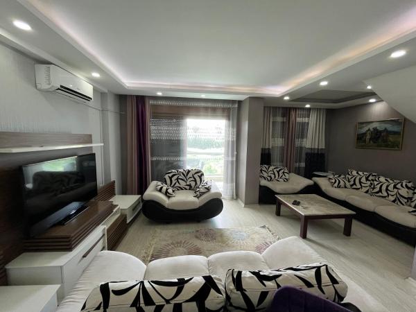 Gardenya Lara Suit Hotel : photo 7 de la chambre suite familiale