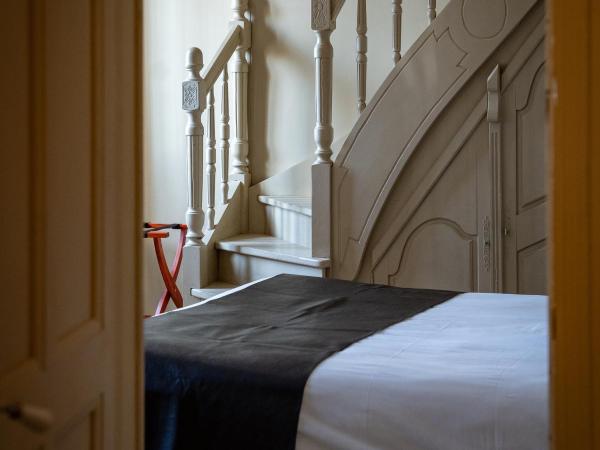 Auberge de la Treille - Chambres d'Hôtes : photo 4 de la chambre chambre familiale