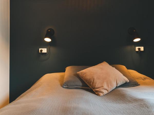 Danhostel Aarhus City : photo 3 de la chambre hébergement double pour 2 personnes avec salle de bains privative 