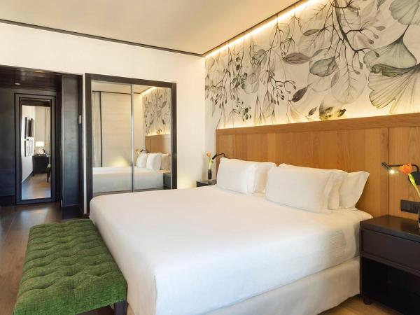 H10 Puerta de Alcalá : photo 1 de la chambre chambre double ou lits jumeaux standard avec vue