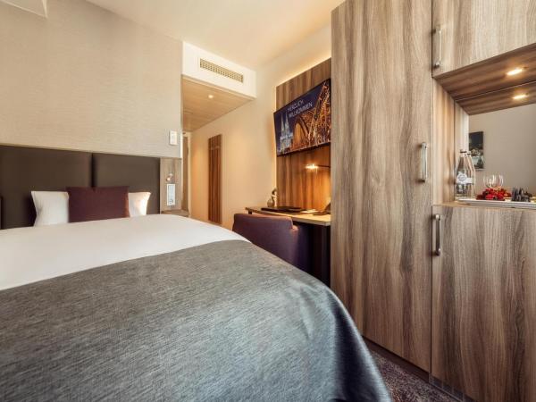 CityClass Hotel am Dom : photo 4 de la chambre chambre simple supérieure - vue sur cathédrale