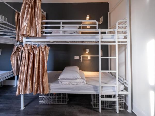 Book A Bed Hostels : photo 3 de la chambre lit dans dortoir mixte de 6 lits