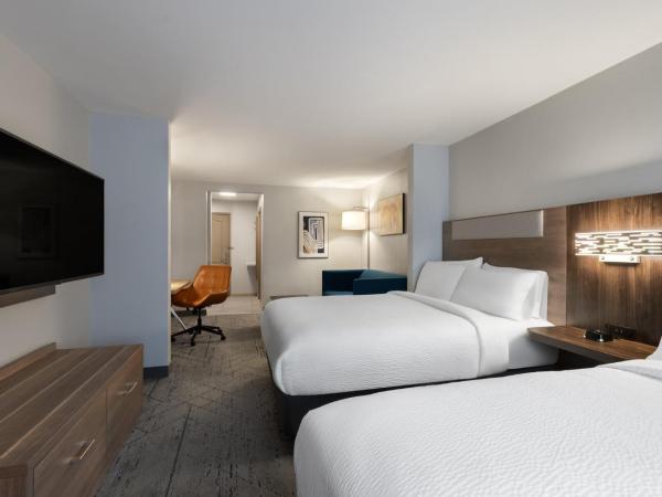 Holiday Inn Express Savannah Airport, an IHG Hotel : photo 3 de la chambre chambre standard avec 2 lits queen-size