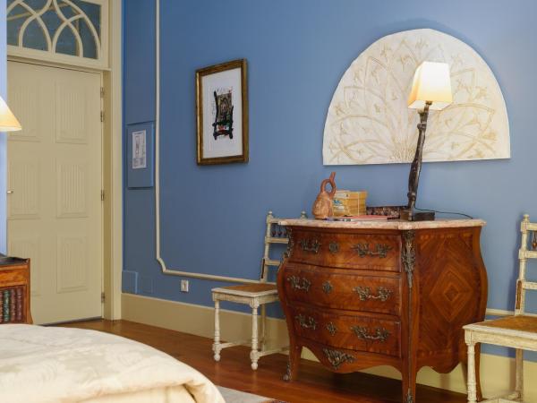 M Maison Particulière Porto : photo 2 de la chambre suite avec terrasse privée