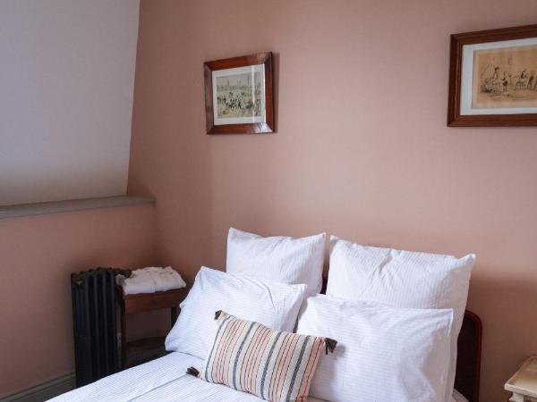 Les Tilleuls Etretat : photo 4 de la chambre hébergement familial tilia 