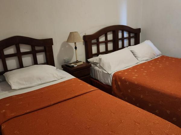 HOTEL EXPRESS MENDOZA : photo 1 de la chambre chambre double ou lits jumeaux