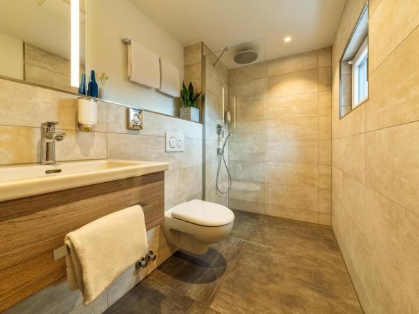 CityClass Hotel am Heumarkt : photo 3 de la chambre chambre familiale