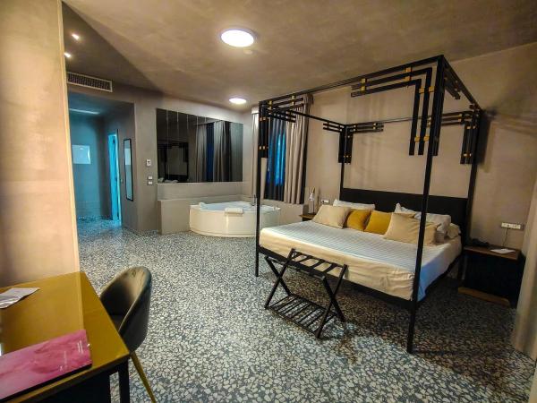 Hotel Nuvò : photo 1 de la chambre chambre double deluxe avec baignoire