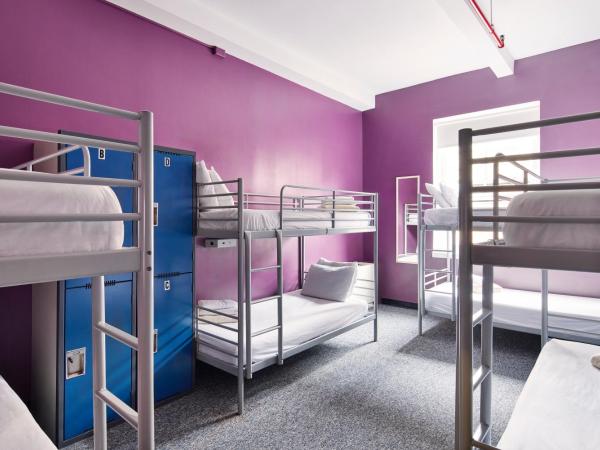 HI New York City Hostel : photo 9 de la chambre lit dans dortoir mixte de 8 lits