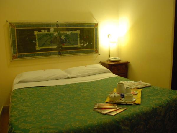 Hotel del Centro : photo 7 de la chambre chambre double Économique