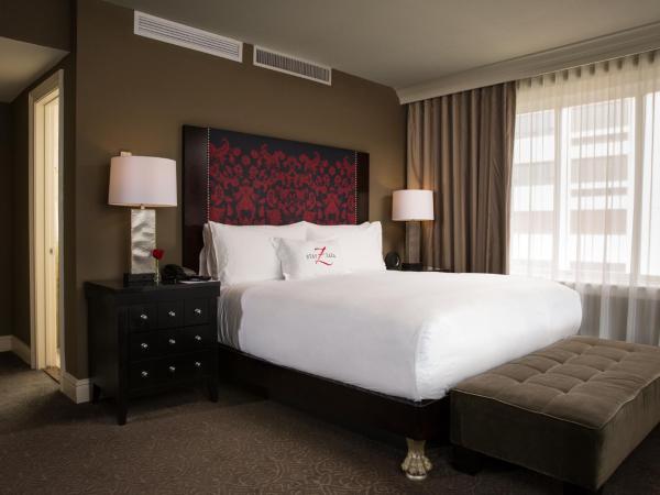 Hotel Zaza Houston Museum District : photo 4 de la chambre petite chambre lit queen-size