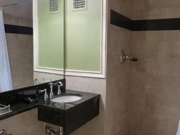 Missouri Athletic Club : photo 4 de la chambre chambre lit queen-size deluxe - non-fumeurs