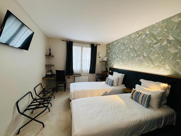 Castel Fleuri : photo 1 de la chambre chambre double ou lits jumeaux supérieure