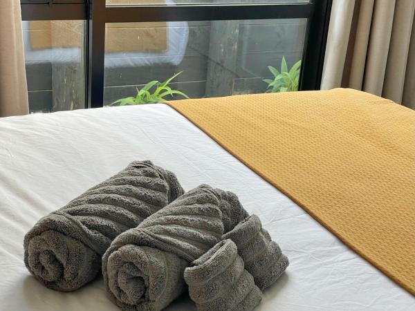 Great Value 1B1B studio in Sandringham - Private Entrance, Close to City, Heat Pump, Netfilx : photo 9 de la chambre suite lit queen-size deluxe