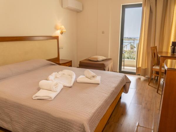 Four Seasons Hotel : photo 2 de la chambre chambre double ou lits jumeaux - vue sur mer
