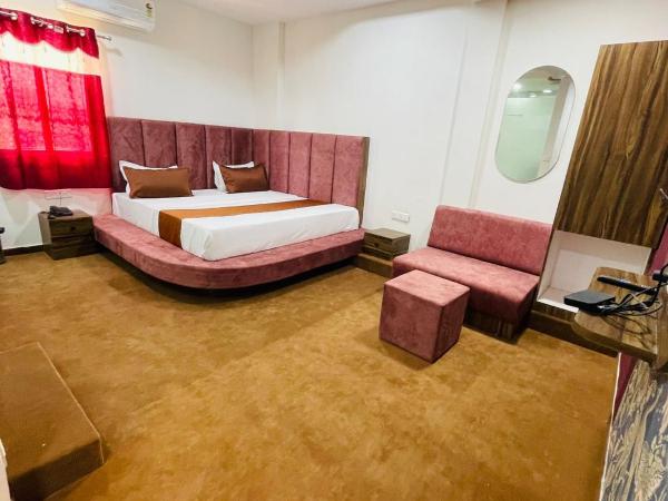 Hotel Nova Blue : photo 4 de la chambre suite lit king-size avec baignoire spa