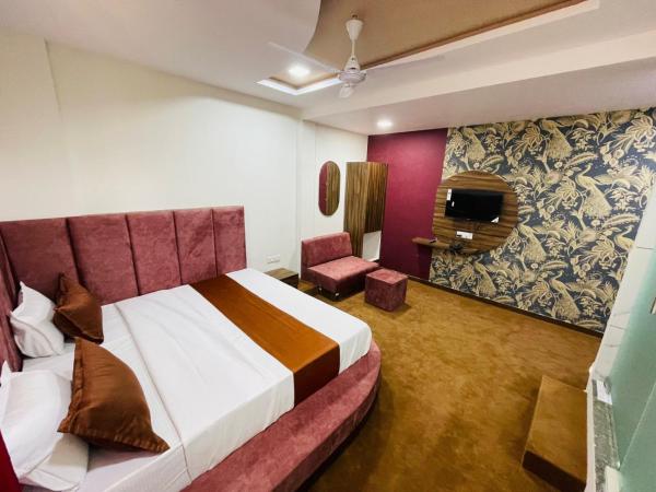 Hotel Nova Blue : photo 10 de la chambre suite lit king-size avec baignoire spa