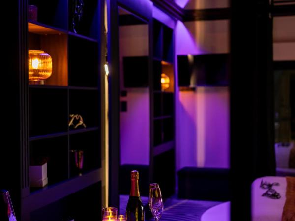 LoveRoom Le Côté Secret : photo 3 de la chambre chambre double