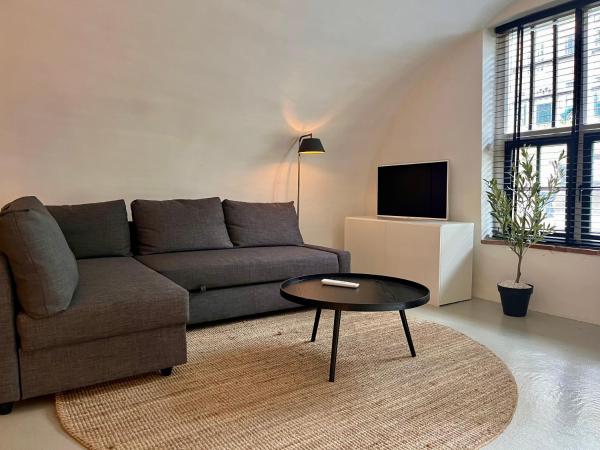Court Hotel Utrecht City Centre : photo 1 de la chambre studio lit king-size deluxe