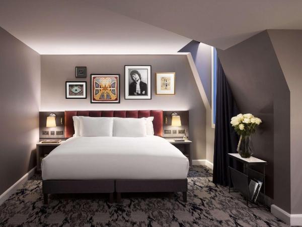 The Trafalgar St. James, London Curio collection by Hilton : photo 4 de la chambre suite studio