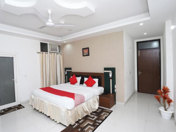 Hotel Levanti Near Aravali Biodiversity Park : photo 1 de la chambre suite