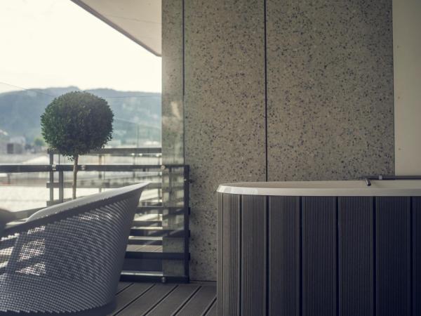 Hotel Norge by Scandic : photo 5 de la chambre norway suite with sauna and jacuzzi