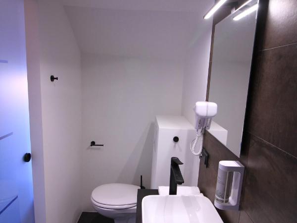 Chambres4you : photo 9 de la chambre chambre quadruple en duplex