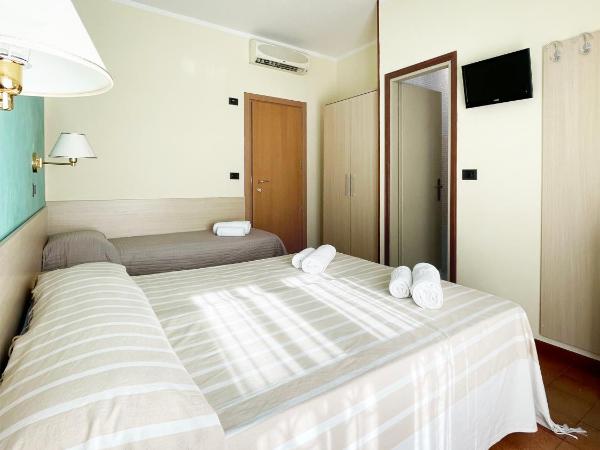 Hotel Reale : photo 2 de la chambre chambre triple