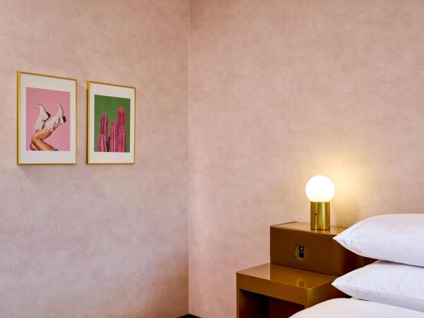 Downright Austin, A Renaissance Hotel : photo 4 de la chambre chambre lit king-size