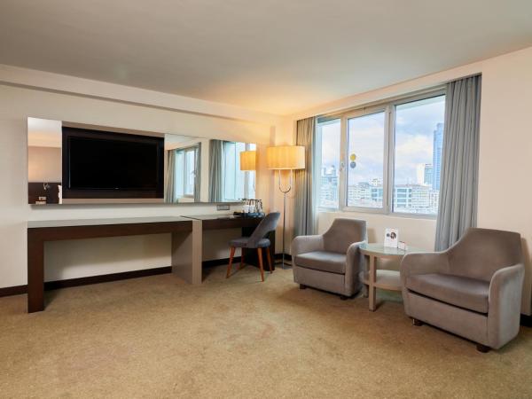 Dedeman Istanbul : photo 5 de la chambre grande chambre lit king-size deluxe - accès gratuit au spa