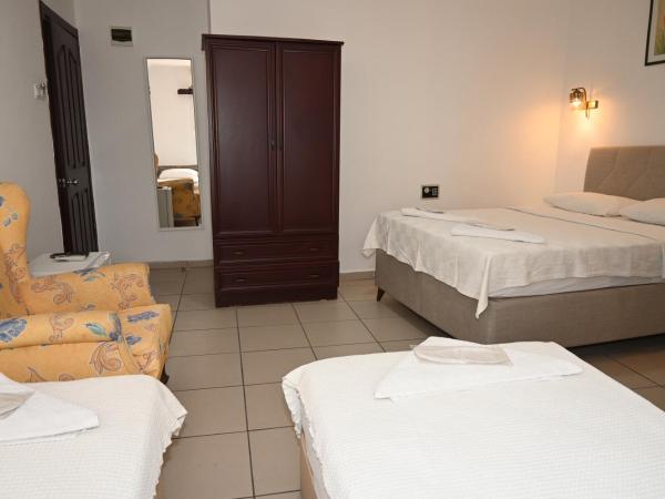 Melis Pansiyon : photo 7 de la chambre chambre quadruple standard