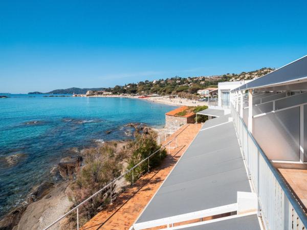 Roc Hotel - Hôtel 4 étoiles les pieds dans l'eau : photo 8 de la chambre suite - vue sur mer