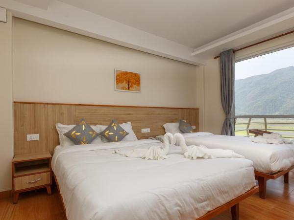Samiyog Tourist Resort : photo 3 de la chambre chambre familiale - vue sur lac