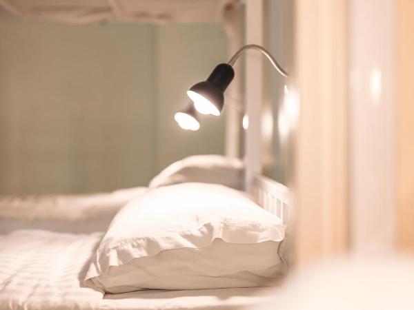 Beds Friends Phi Phi Hostel - Party Hostel : photo 3 de la chambre lit dans dortoir mixte de 10 lits