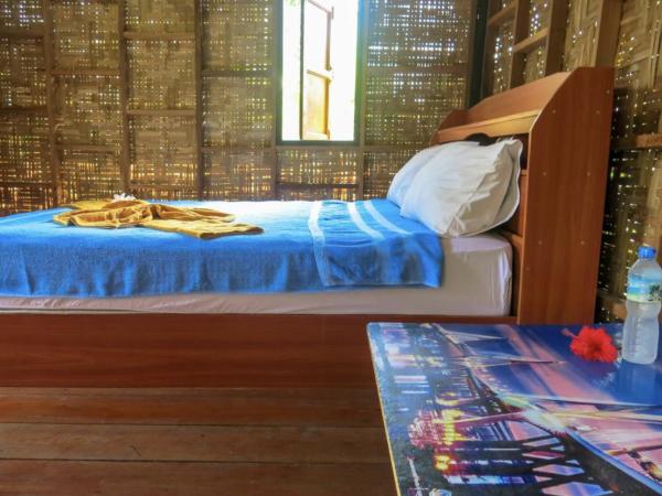 Seaside Sanctuary Bungalows : photo 3 de la chambre bungalow - vue sur jardin