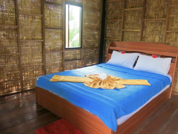 Seaside Sanctuary Bungalows : photo 6 de la chambre bungalow - vue sur jardin
