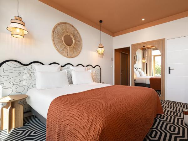 Albert 1er : photo 2 de la chambre chambre double ou lits jumeaux privilège avec balcon - vue sur mer