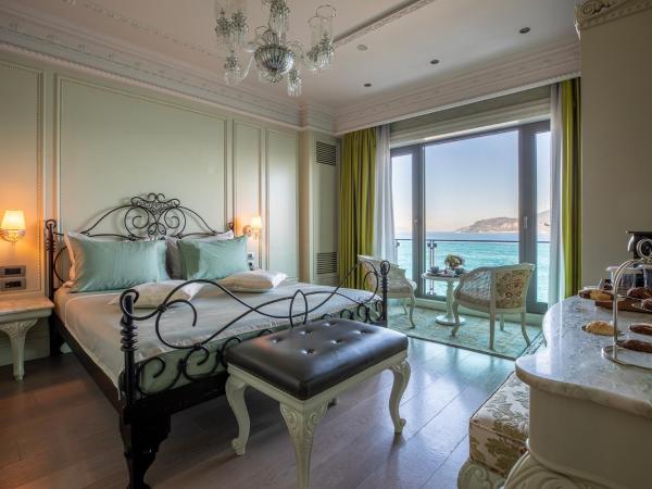 MFB Tarabya Hotel : photo 7 de la chambre chambre double de luxe avec vue sur le bosphore