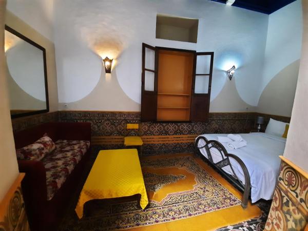 Dar Halima : photo 3 de la chambre chambre double avec salle de bains commune