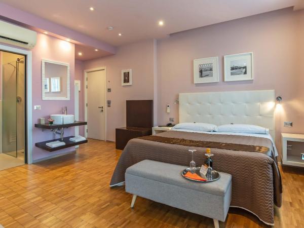 Hotel Orcagna : photo 6 de la chambre chambre de luxe double ou lits jumeaux avec baignoire spa